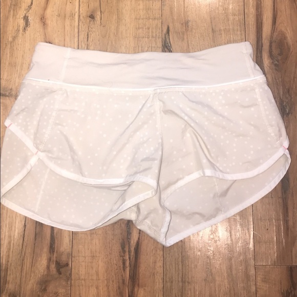 lululemon athletica Pants - lululemon shorts 4